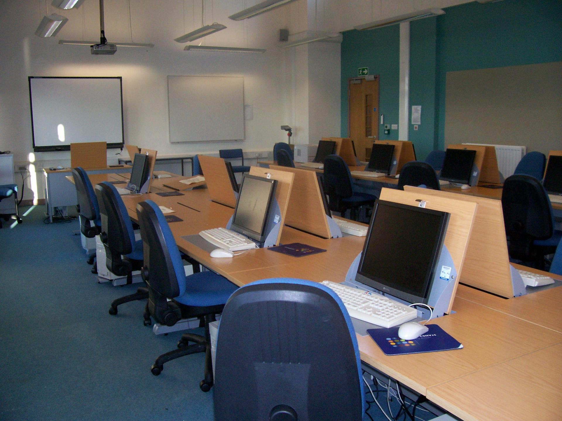 Computer Room.jpg
